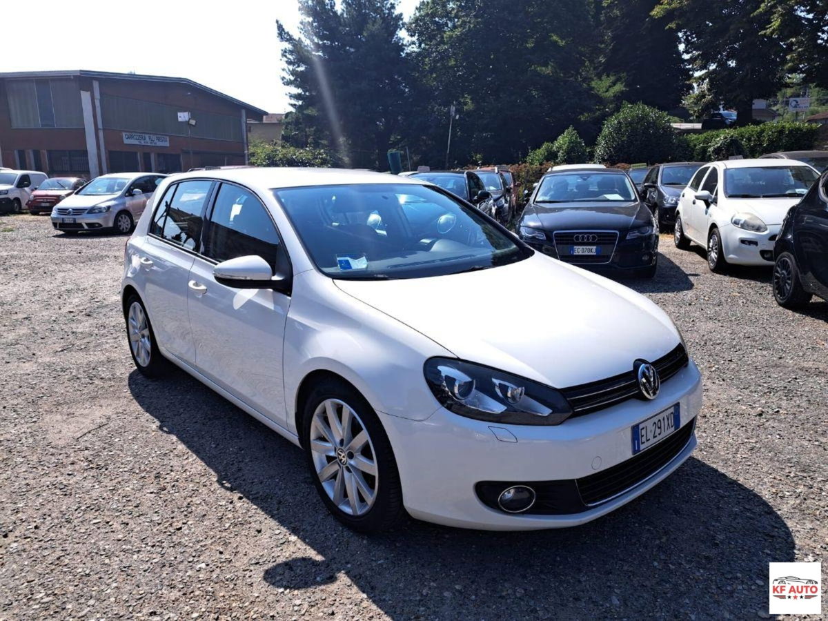 Volkswagen Golf 1.6 TDI DPF 5p. Highline (4)