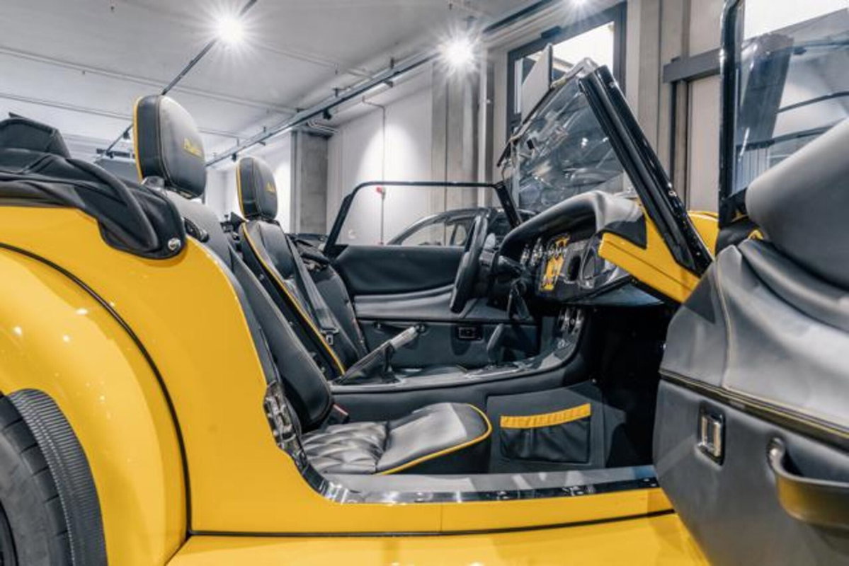 Morgan Plus Six Plus Six 3.0 automatic (9)
