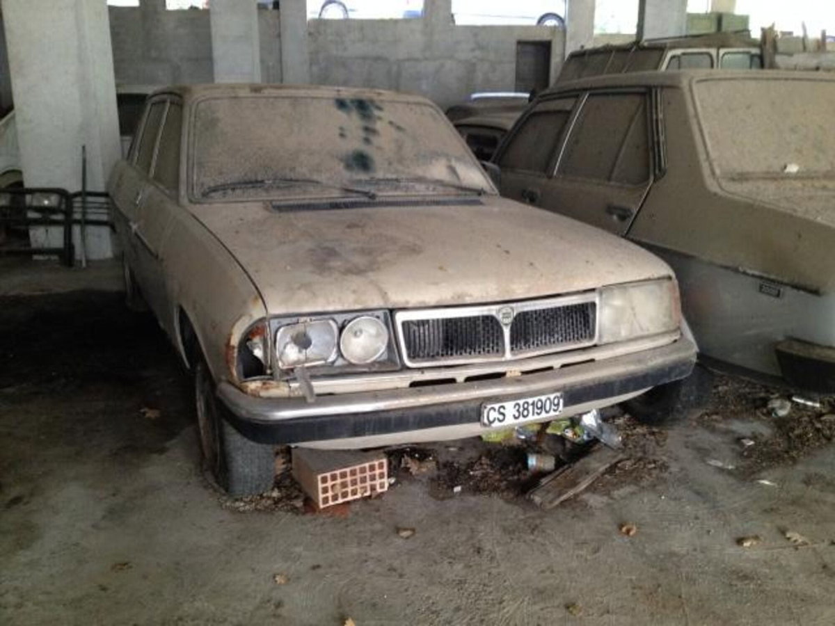 Lancia Beta Trevi 2.0 i.e. (2)