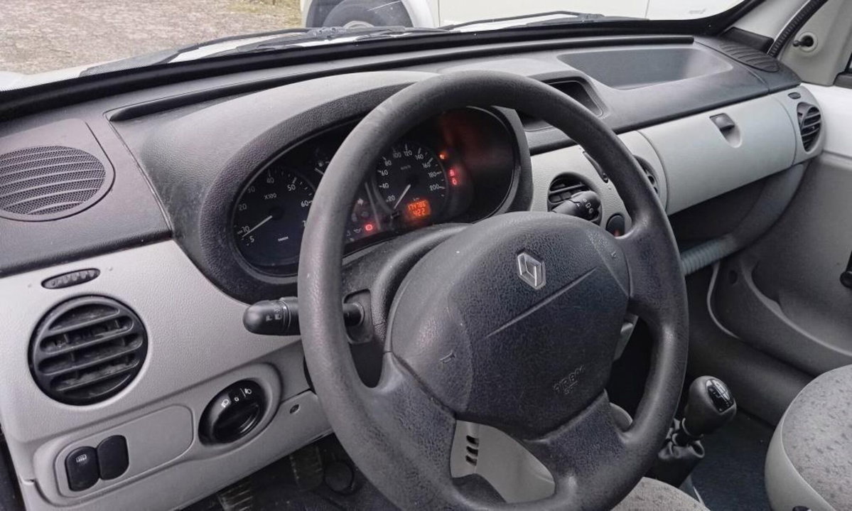 Renault Kangoo 1.5 dCi 115CV Van (5)