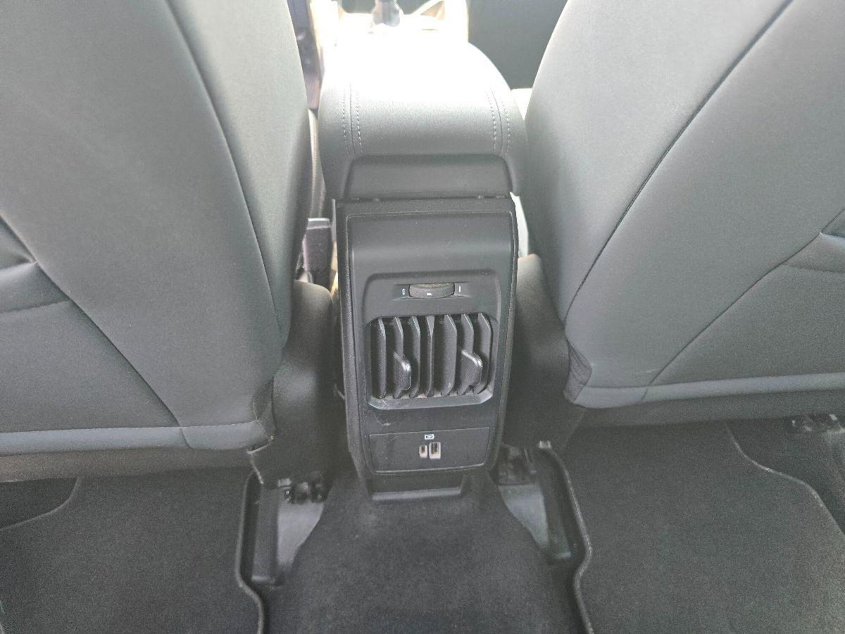 Alfa Romeo Tonale 1.6 Ti 130cv tct6 (10)