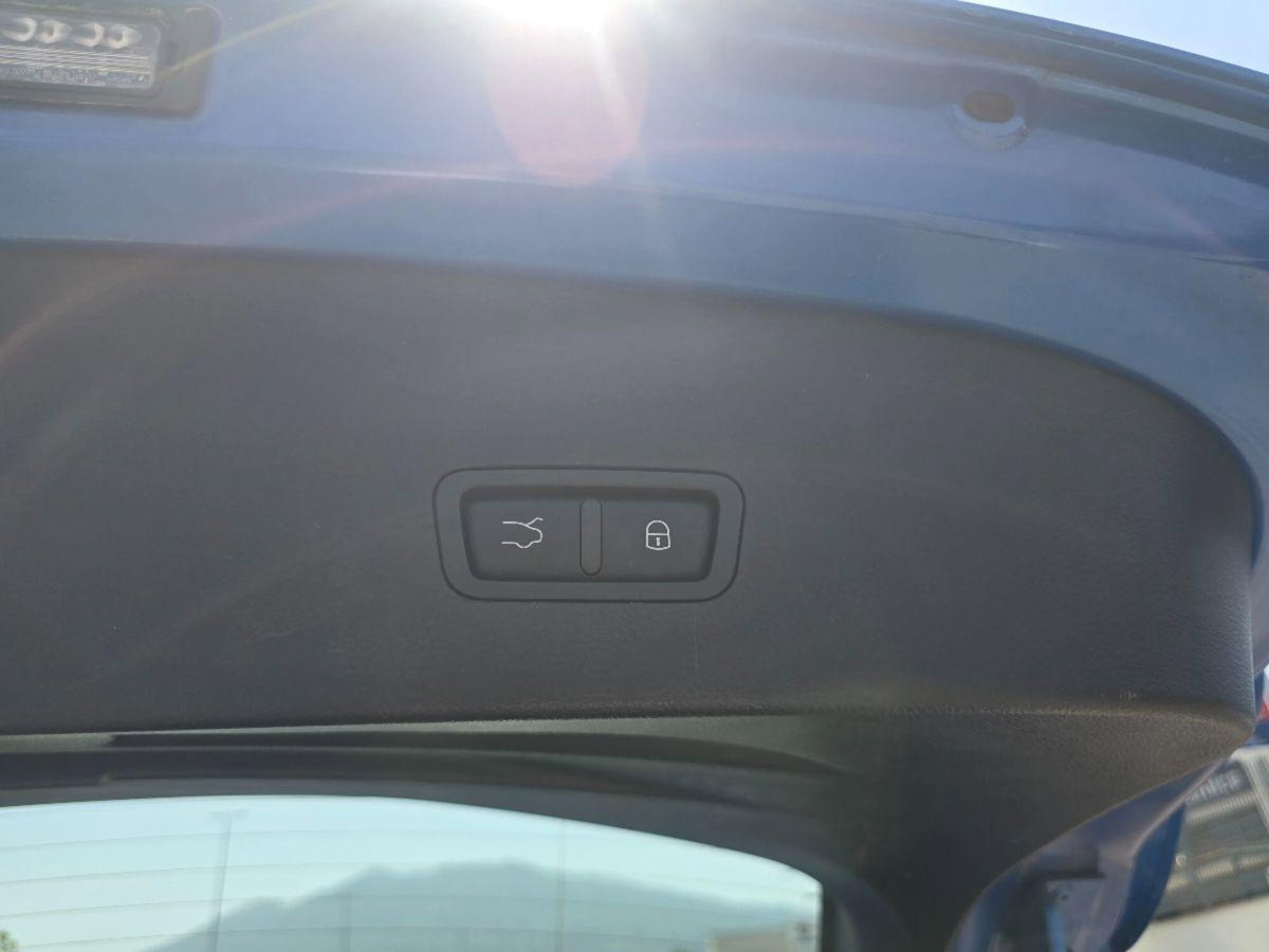 Alfa Romeo Tonale 1.6 Ti 130cv tct6 (14)