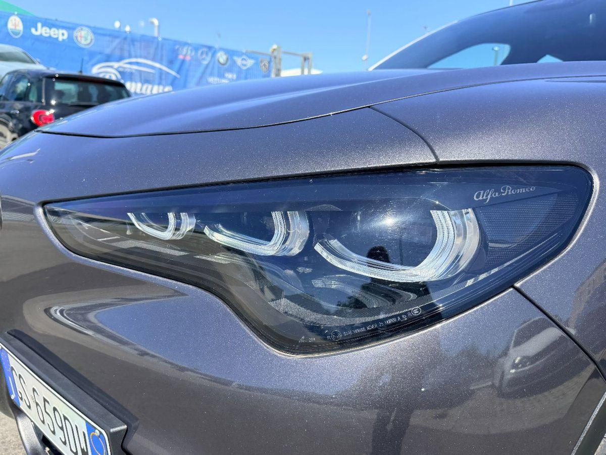Alfa Romeo Stelvio 2.2 t Veloce rwd 160cv auto (5)