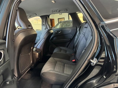 Volvo XC60 B4 automatico Core (20)