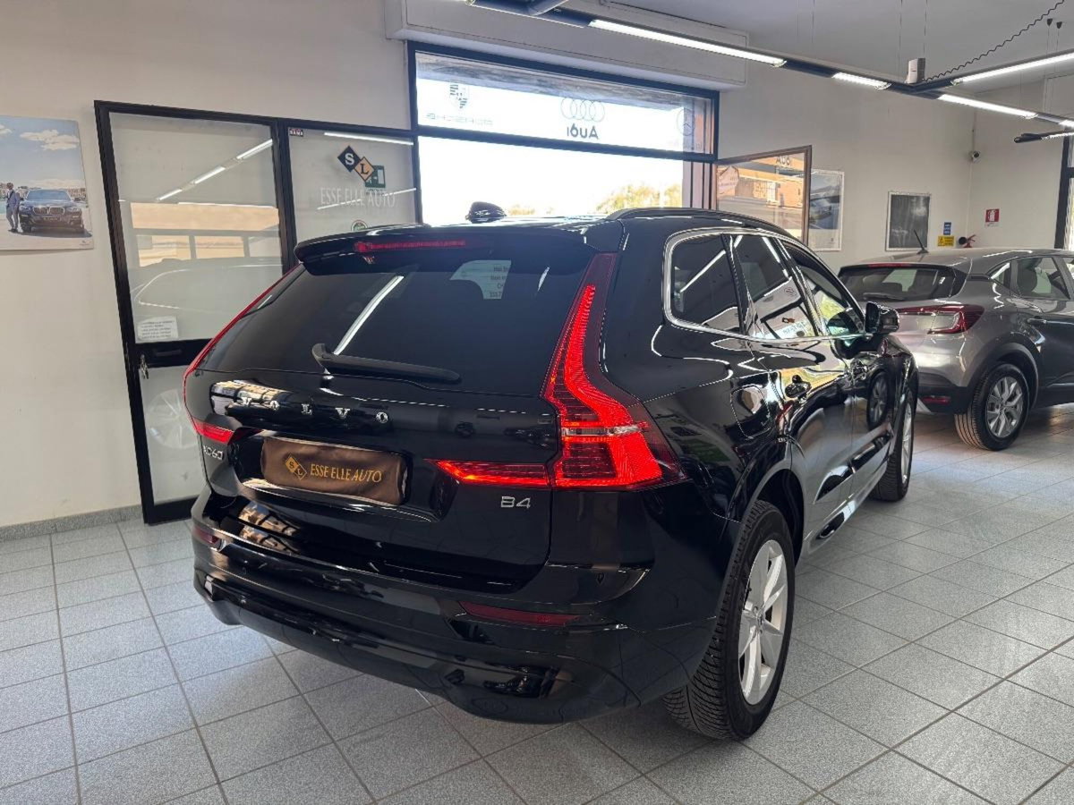 Volvo XC60 B4 automatico Core (5)