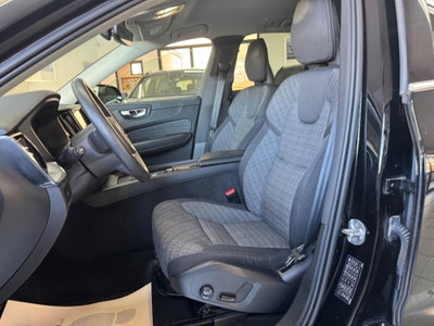 Volvo XC60 B4 automatico Core (9)