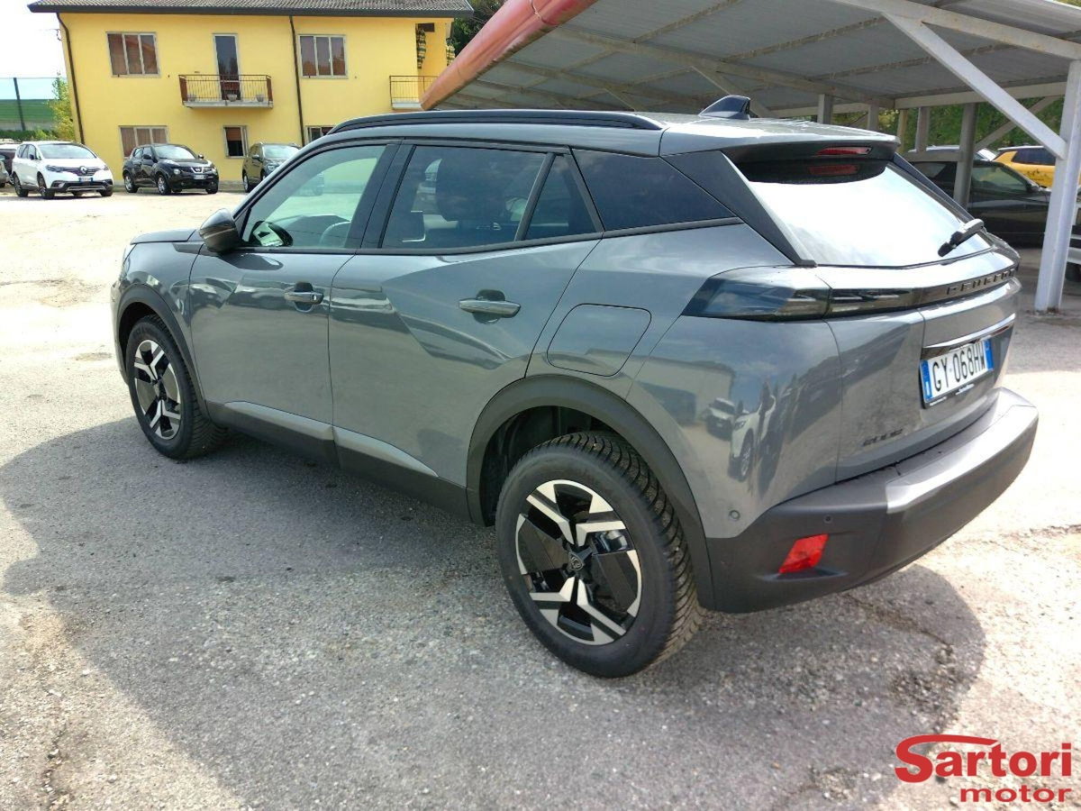 Peugeot 2008 PureTech 100 S&S Allure (4)