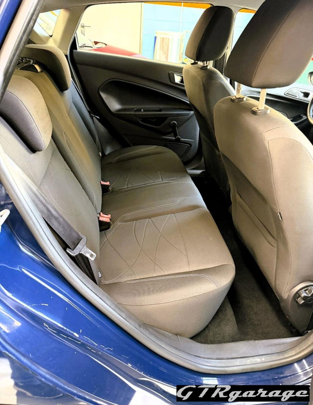 Ford Fiesta Plus 1.5 TDCi 75CV 5 porte (18)