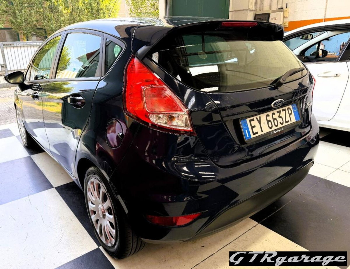 Ford Fiesta Plus 1.5 TDCi 75CV 5 porte (4)