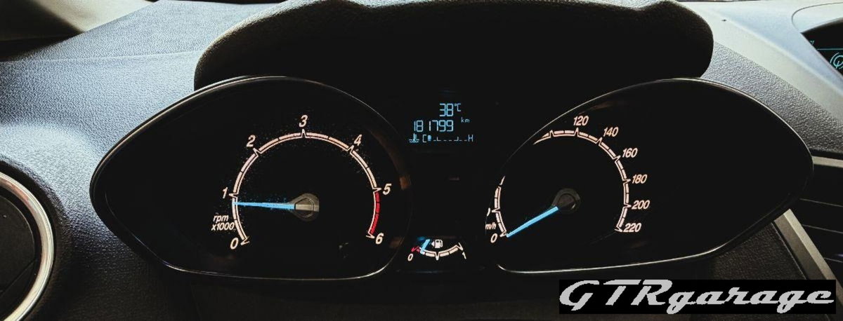 Ford Fiesta Plus 1.5 TDCi 75CV 5 porte (7)