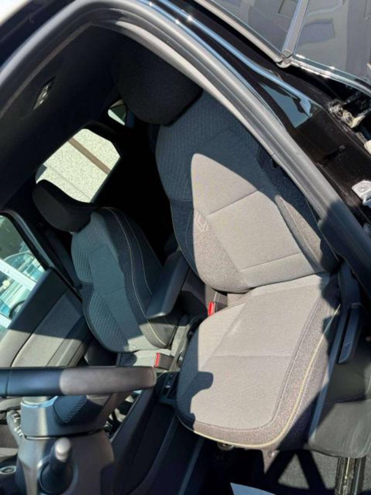 Renault Captur 1.0 tce Techno 90cv (8)
