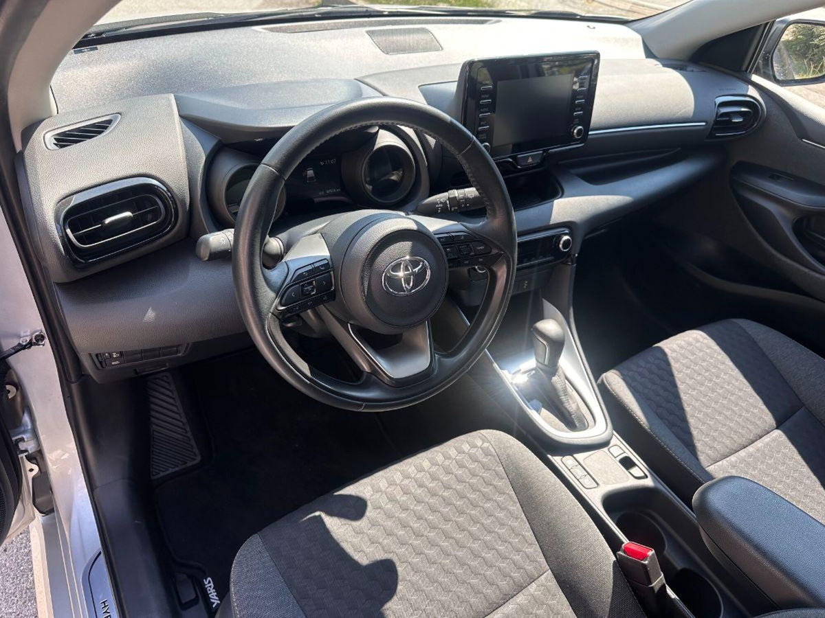 Toyota Yaris Cross 1.5 Hybrid 5p. E-CVT Trend (10)