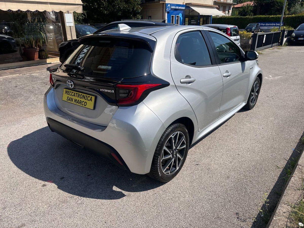 Toyota Yaris Cross 1.5 Hybrid 5p. E-CVT Trend (6)