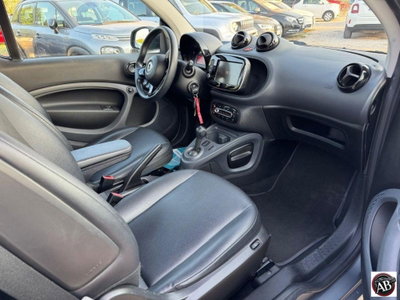 smart Fortwo 70 1.0 twinamic Youngster (14)