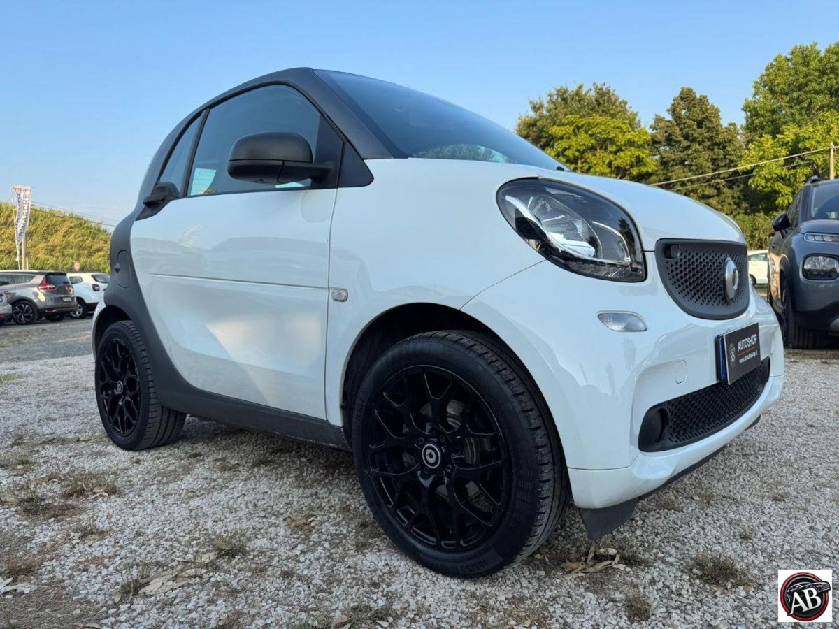 smart Fortwo 70 1.0 twinamic Youngster (3)
