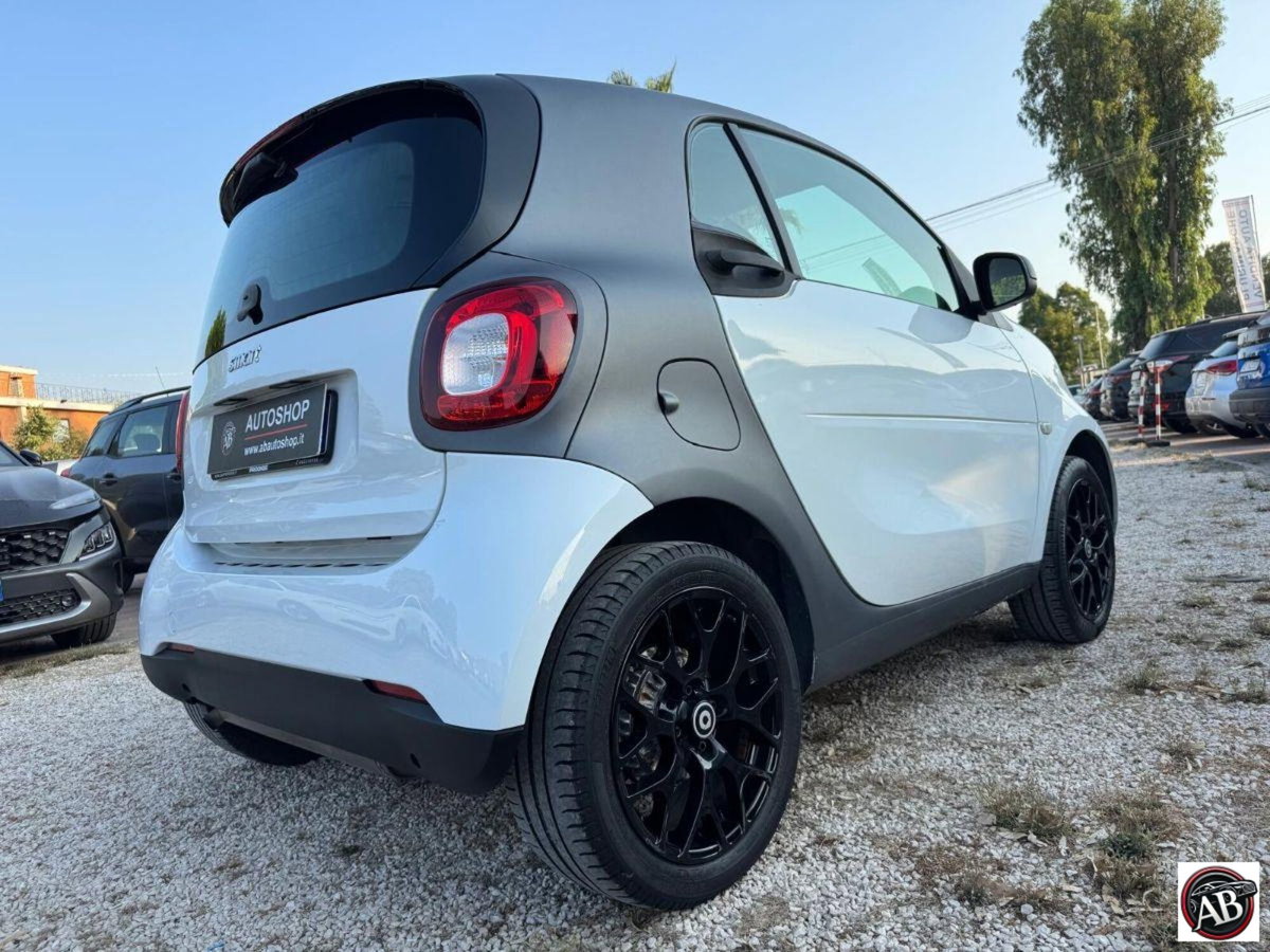 smart Fortwo 70 1.0 twinamic Youngster (7)