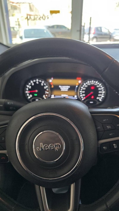 Jeep Renegade 1.5 Turbo T4 MHEV Upland (6)