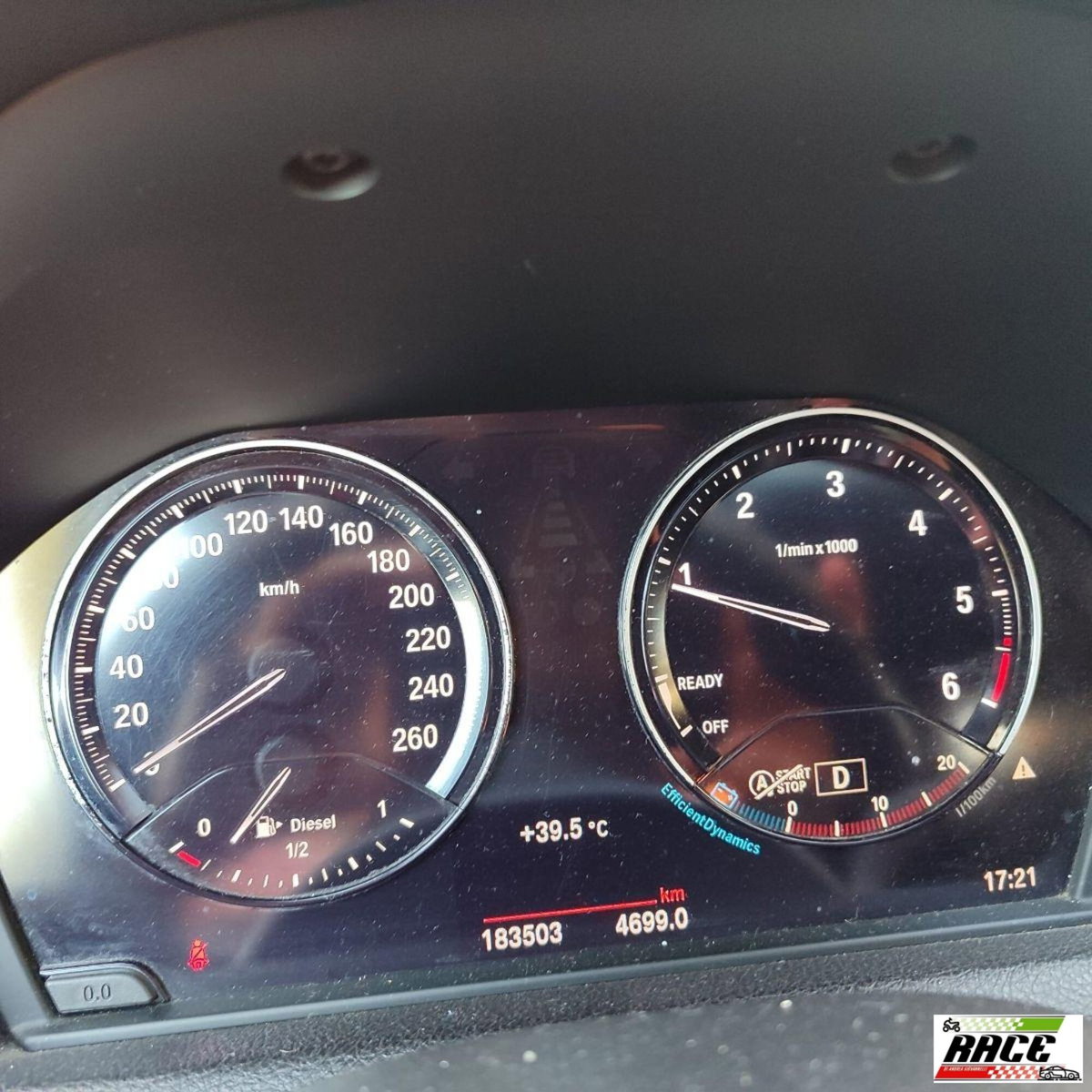 BMW Serie 1 120d xDrive 5p. Sport (11)