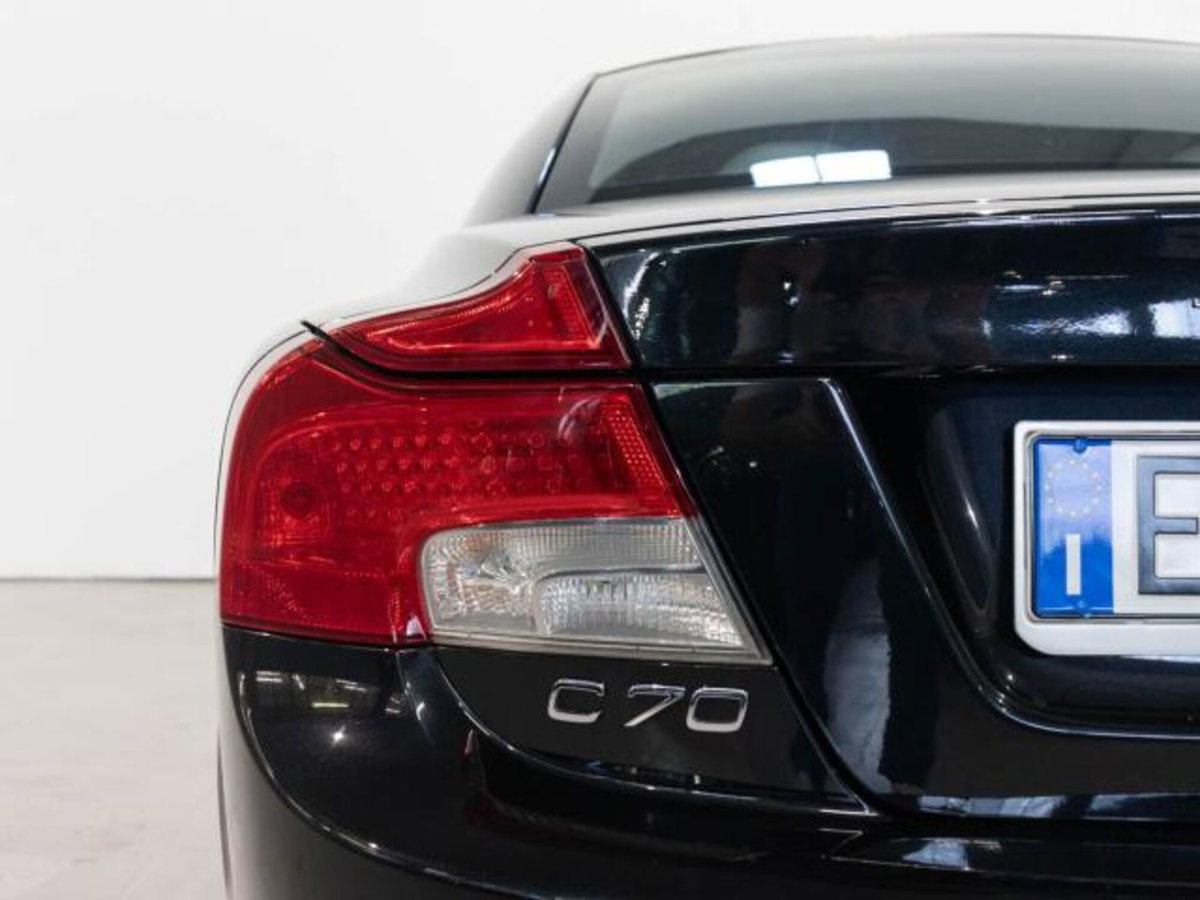 Volvo C70 D3 Geartronic Summum (10)