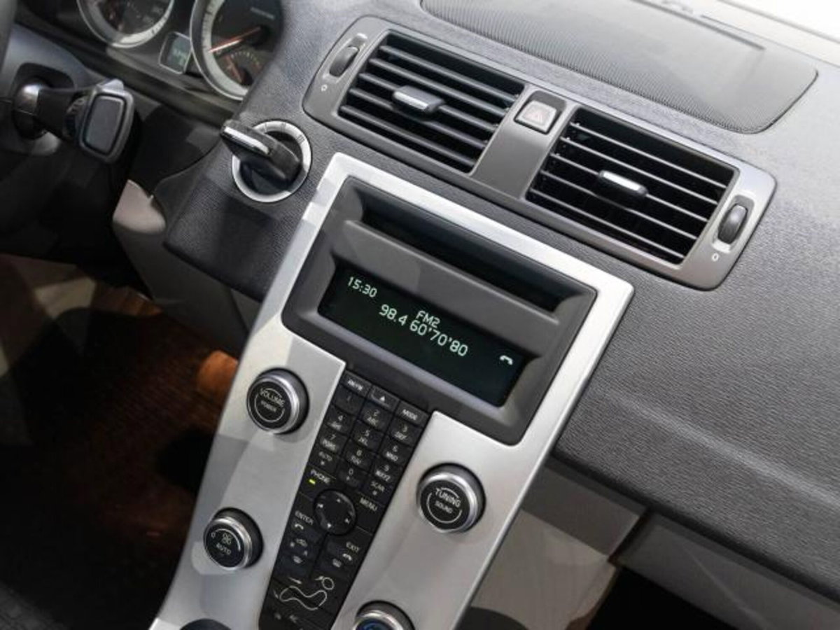 Volvo C70 D3 Geartronic Summum (15)