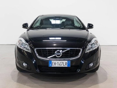 Volvo C70 D3 Geartronic Summum (2)