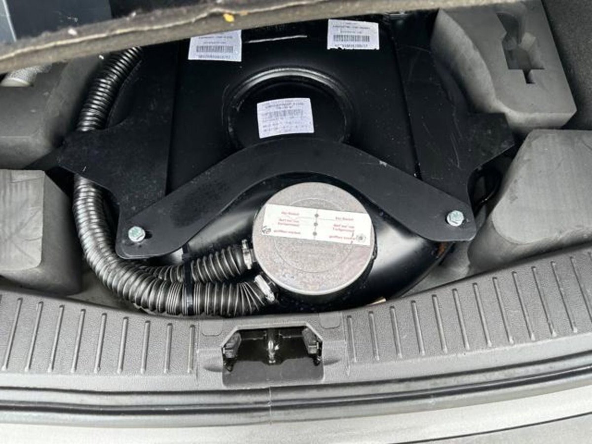 Ford C-Max 1.6 120CV GPL Titanium (10)