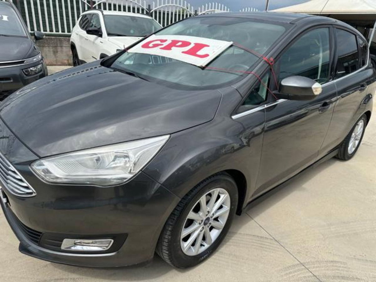 Ford C-Max 1.6 120CV GPL Titanium (3)