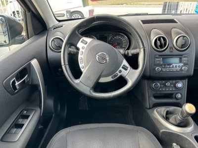 Nissan Qashqai 1.5 dCi DPF Tekna (11)