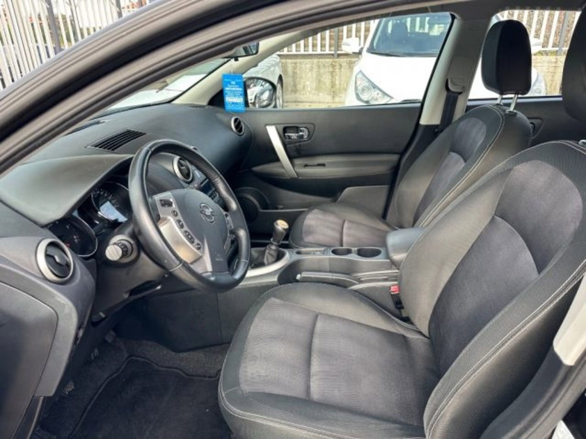 Nissan Qashqai 1.5 dCi DPF Tekna (12)