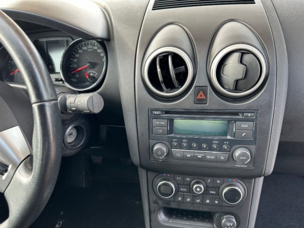 Nissan Qashqai 1.5 dCi DPF Tekna (18)