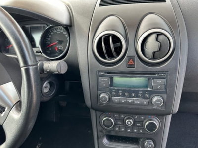 Nissan Qashqai 1.5 dCi DPF Tekna (18)