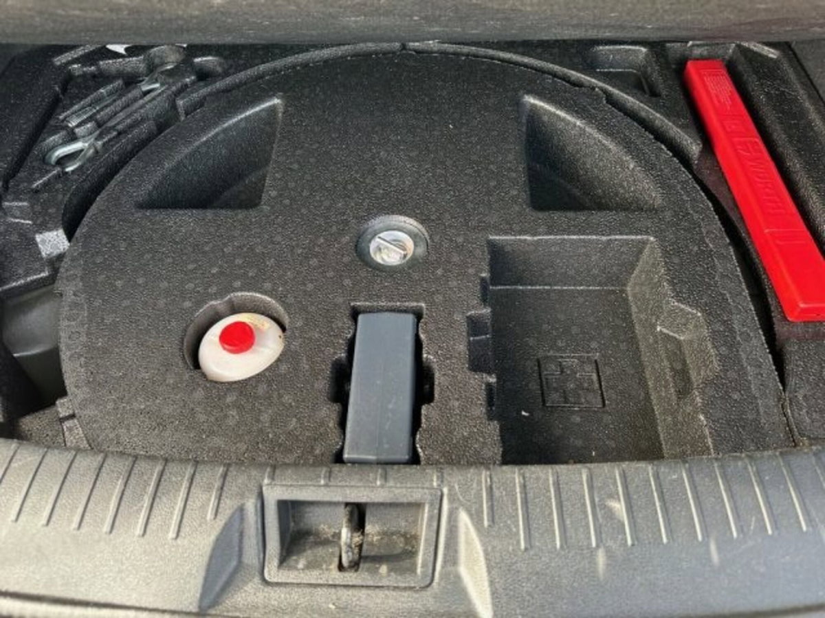 Nissan Qashqai 1.5 dCi DPF Tekna (9)