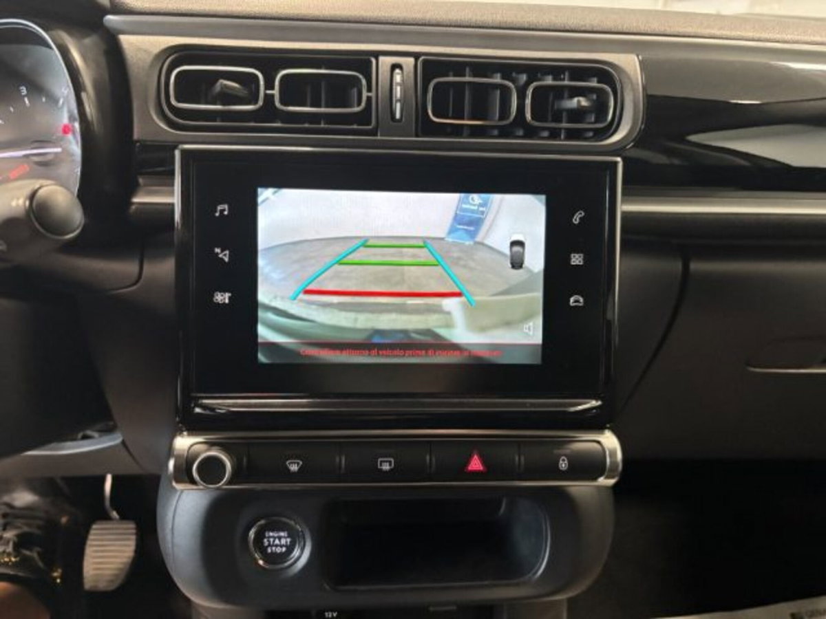 Citroen C3 BlueHDi 100 S&S Shine Pack (10)
