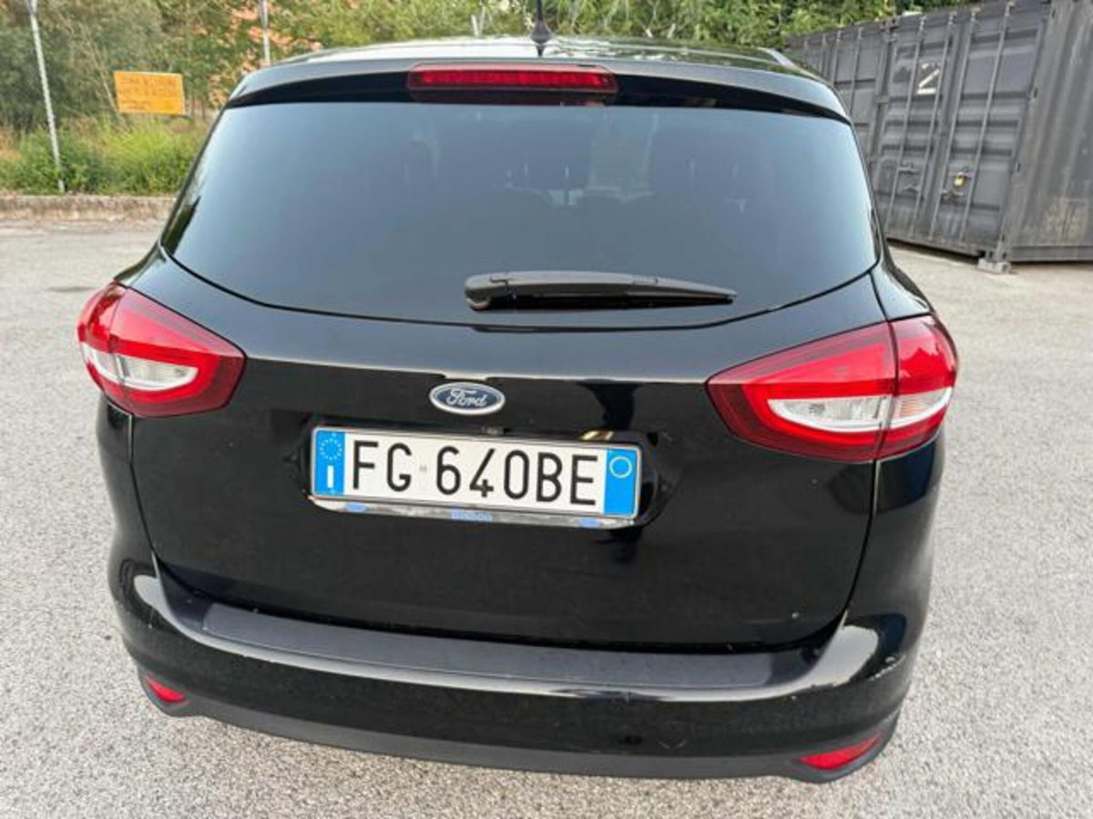 Ford C-Max 1.6 120CV GPL Titanium (10)