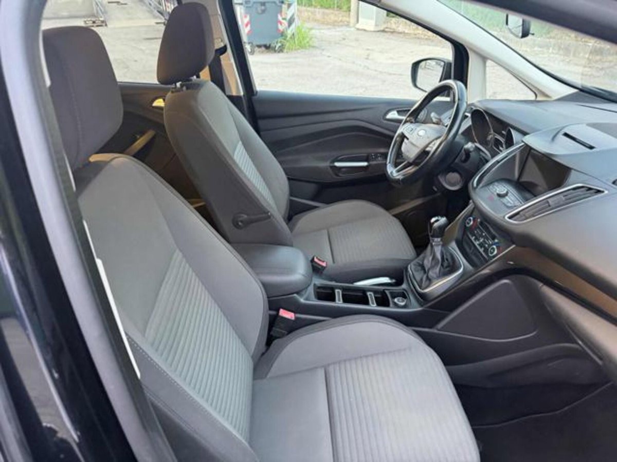 Ford C-Max 1.6 120CV GPL Titanium (14)