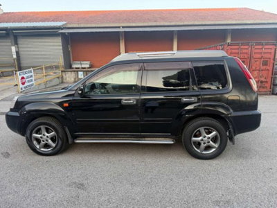 Nissan X-Trail 2.2 TD Di Adventure (15)