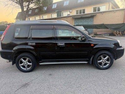 Nissan X-Trail 2.2 TD Di Adventure (9)