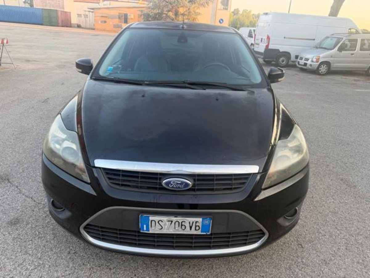 Ford Focus 1.6 TDCi (90CV) 3p. Tit. (2)