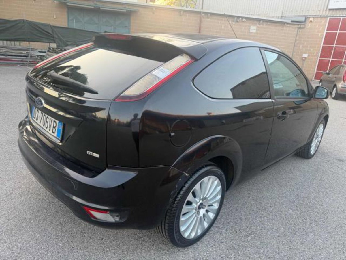 Ford Focus 1.6 TDCi (90CV) 3p. Tit. (20)