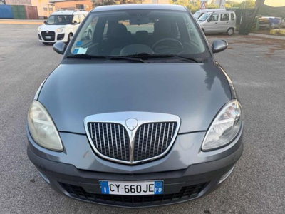 Lancia Ypsilon 1.2 (12)