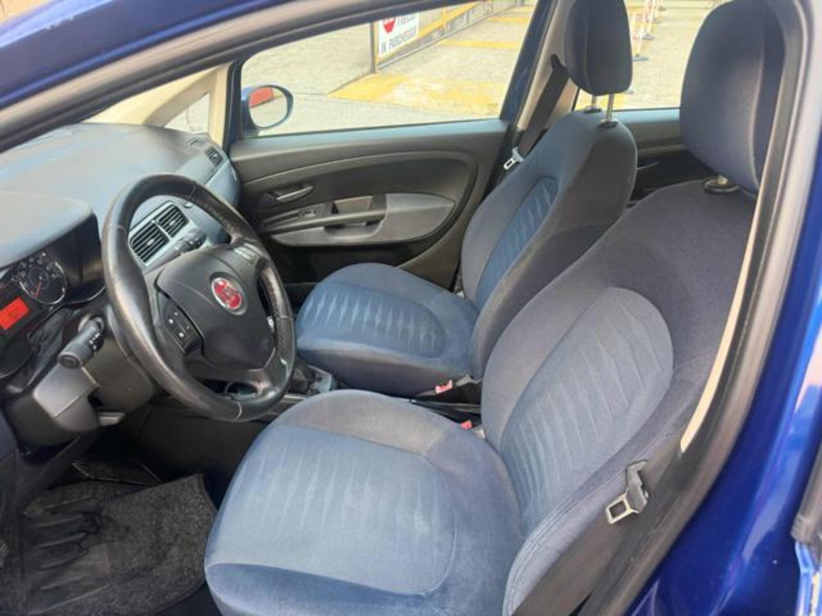 Fiat Grande Punto 1.4 Starjet 16V 5 porte Emotion (10)