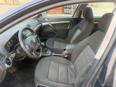 Skoda Octavia Station Wagon 1.6 Wagon Ambition GPLine (5)