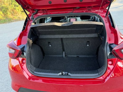 Nissan Micra 1.5 dCi 8V 5 porte Tekna (18)