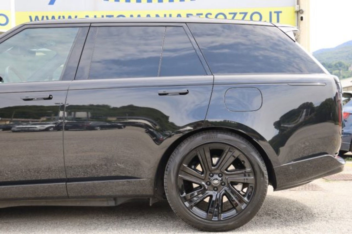 Land Rover Range Rover 3.0 I6 HSE LWB (4)