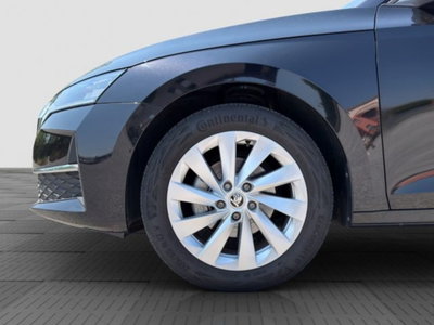 Skoda Octavia Station Wagon 2.0 tdi Executive 150cv dsg (16)