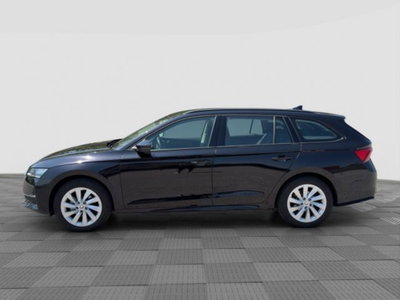 Skoda Octavia Station Wagon 2.0 tdi Executive 150cv dsg (2)