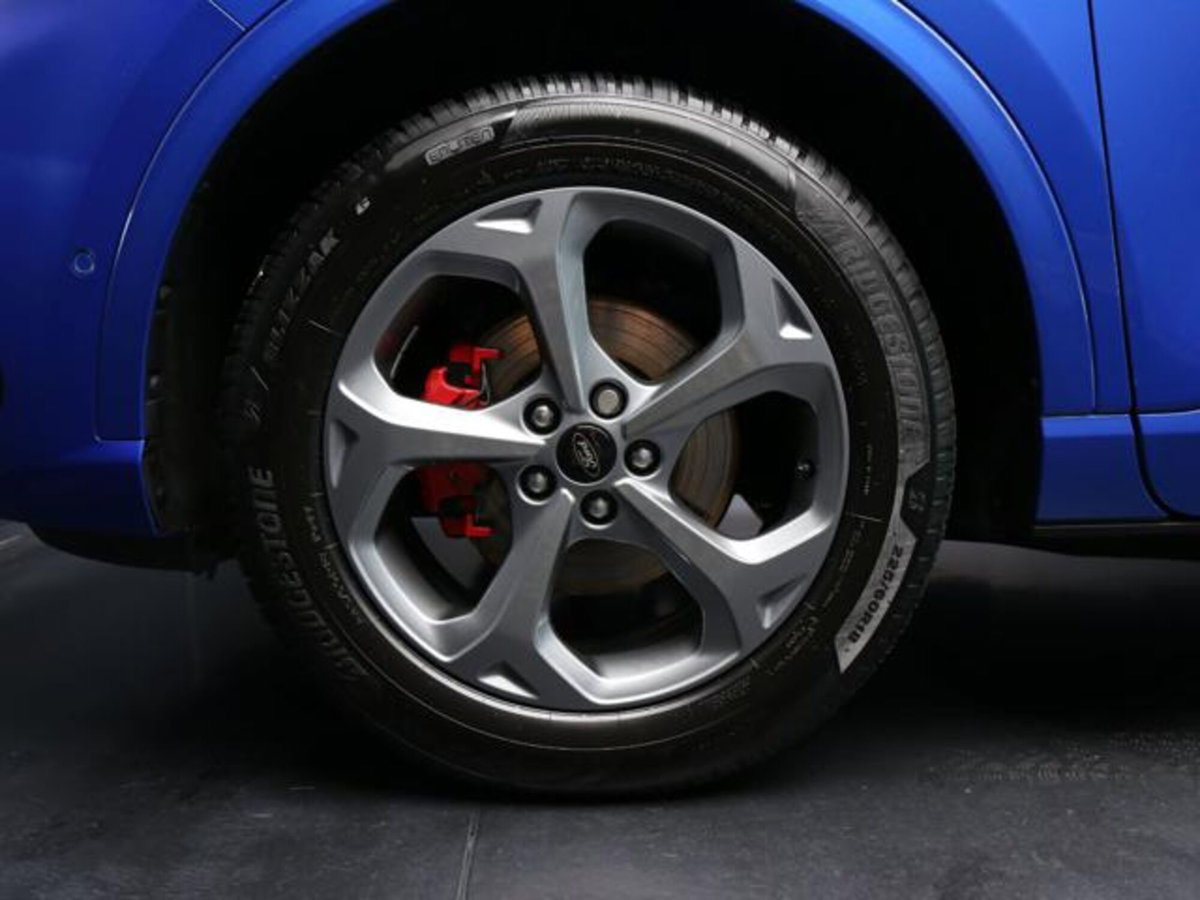 Ford Kuga 2.5 Plug In Hybrid 225 CV CVT 2WD ST-Line (5)