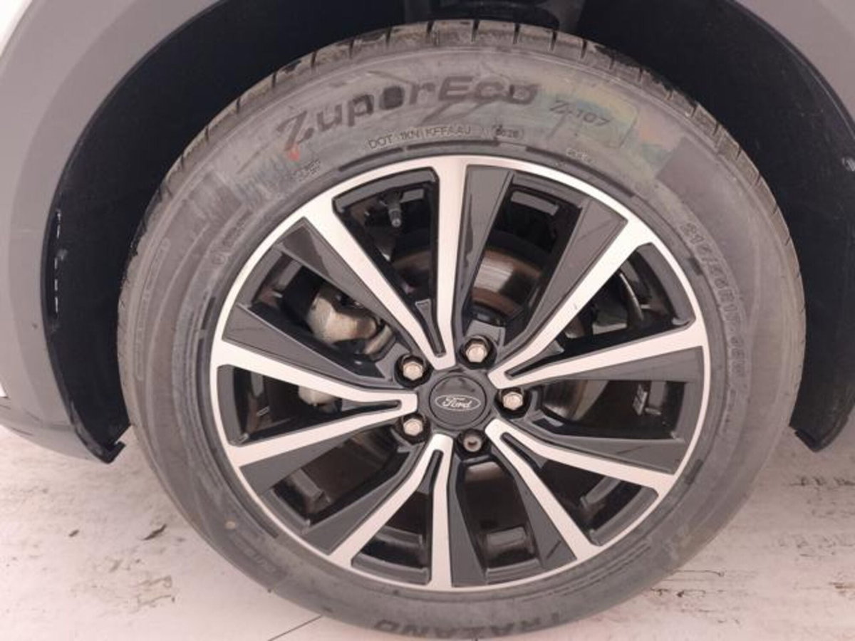 Ford Puma 1.0 ecoboost h Titanium 125cv auto (9)