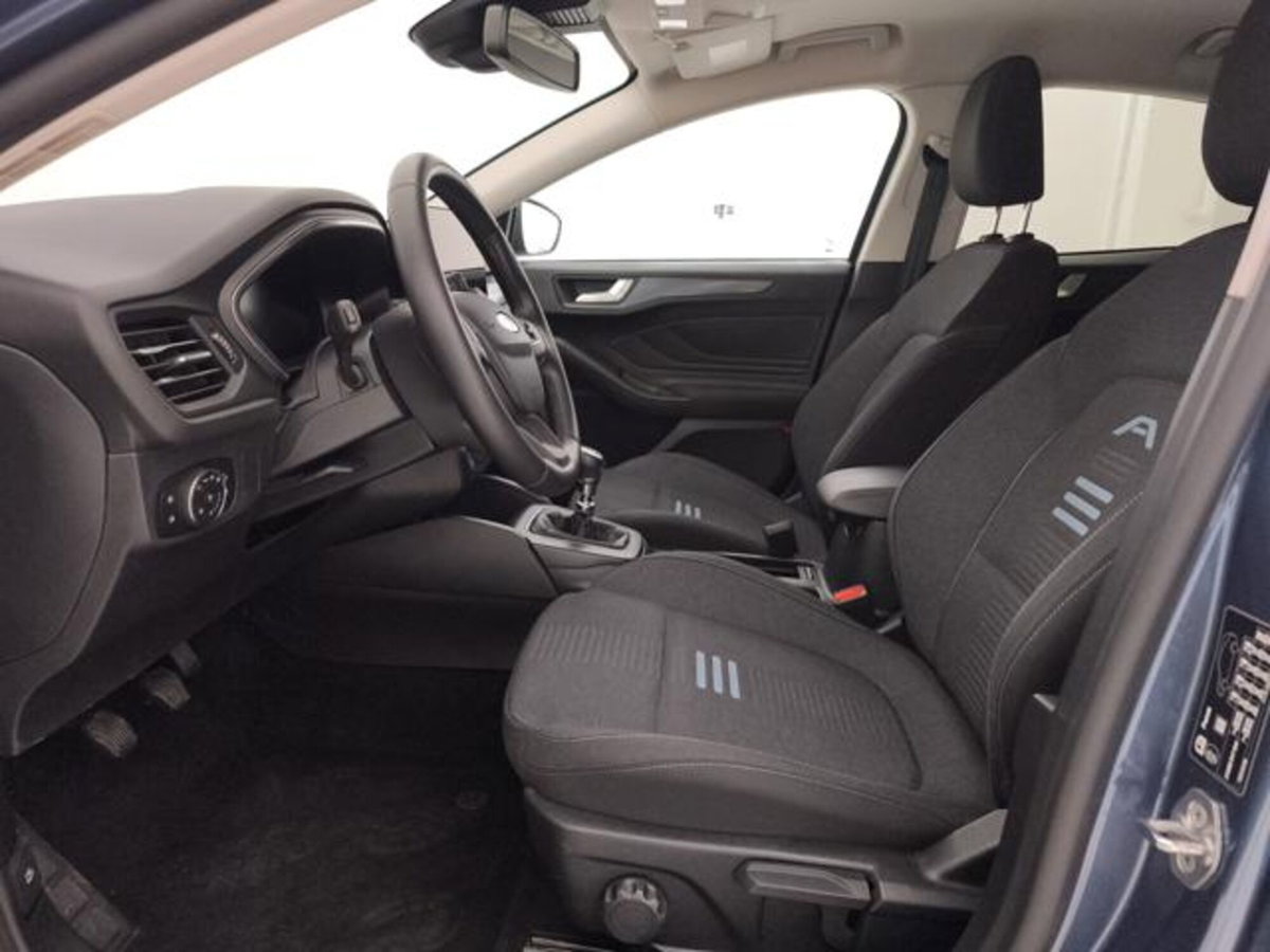 Ford Focus 1.0t ecoboost h 125cv (11)
