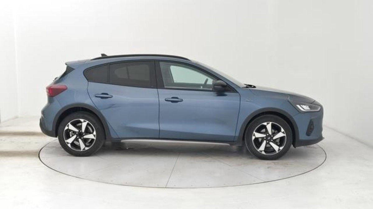 Ford Focus 1.0t ecoboost h 125cv (6)